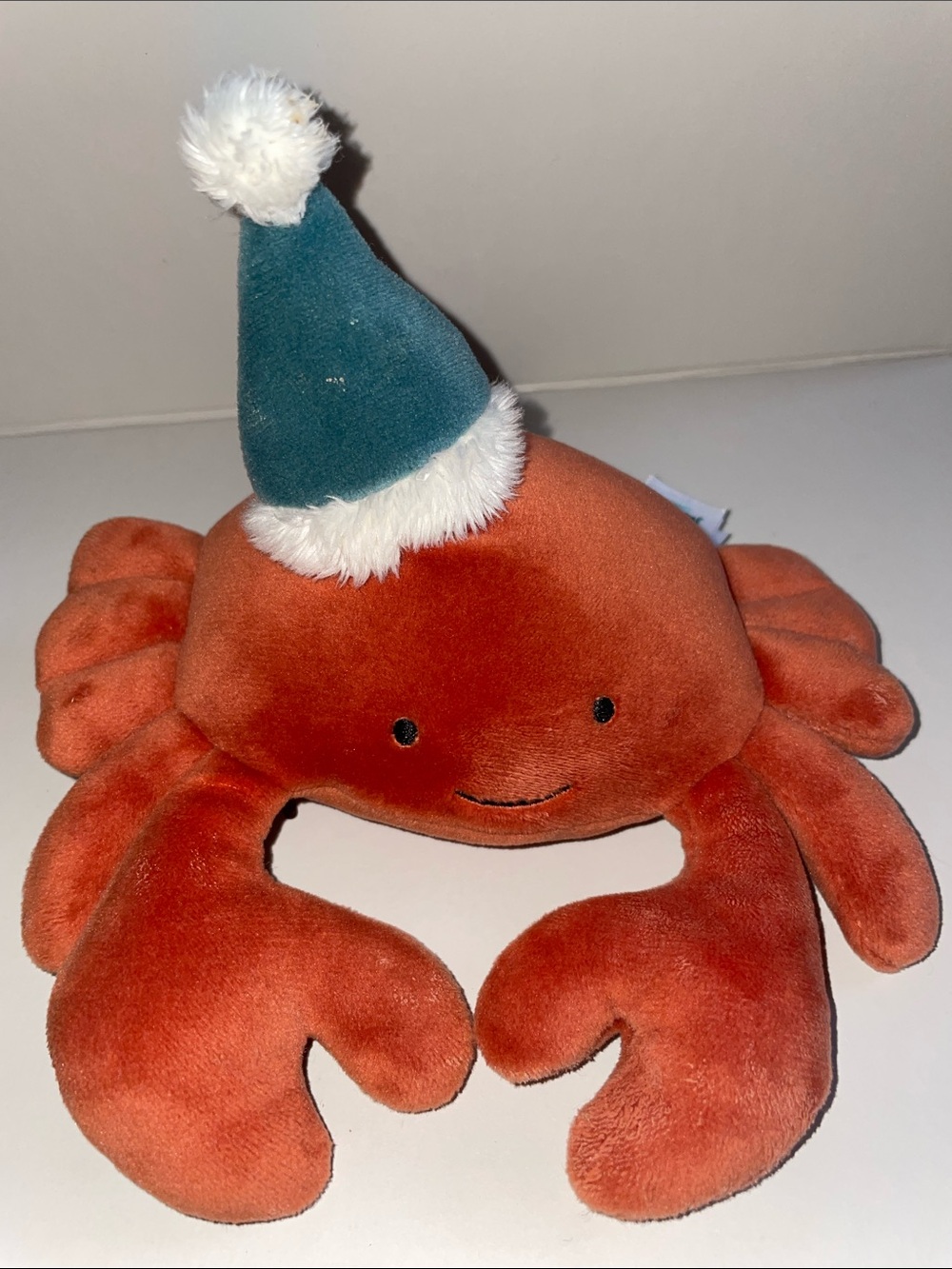 Crustacean celebration Jellycat Jelly cat London Crab Toy Party Hat Rare Sea - Picture 2 of 4
